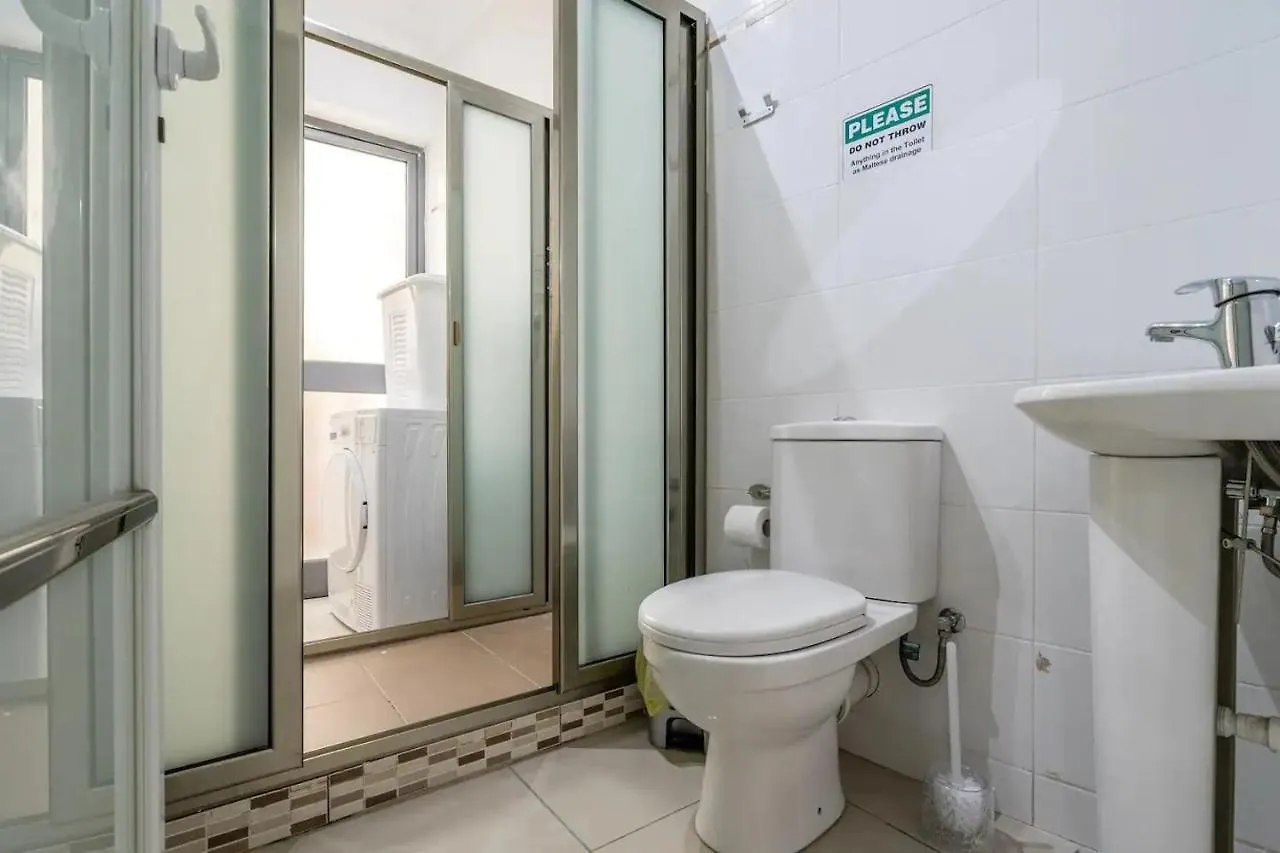 Modern Apt Kalkara Seafront! Apartment